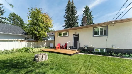 2 Bedroom Suite | Elegant & Cozy Guest Suite｜ Mins to Downtown Отели рядом с достопримечательностью «Pearle Vision»