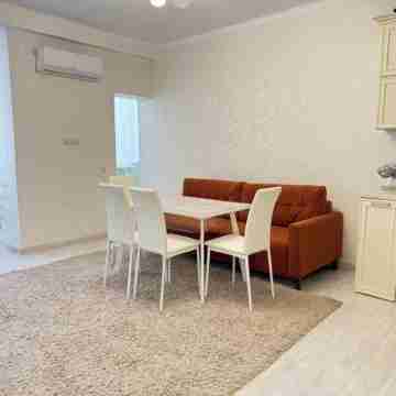 Chic Central Flat in Bishkek's Golden Square Others