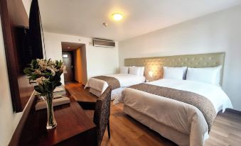 NM Lima Hotel