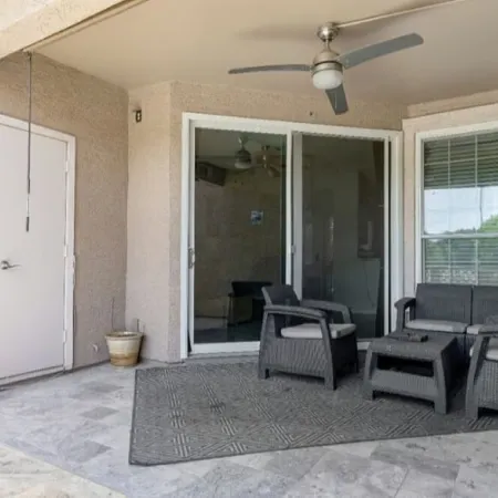 Amazing 2-bedroom Condo in Val Vista Lakes area in Gilbert Az! Pet Friendly!