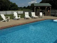 Rodeo Ranch 55 Acres, 3 Bdr, Pool, Parking, Located Close to Casino Hotels in Durant