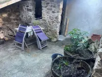 Gorge nesting box Hotels in Montolieu