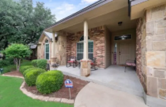 Large Belton Home near Expo Ctr