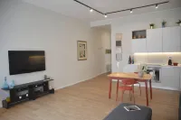 Apartment with large living and kitchen in the center of Brindisi with parking space