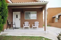 Charming 2-bedroom property, in Exclusive gated community Hotels in 