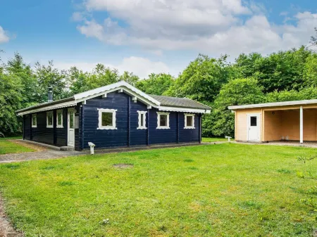 6 Person Holiday Home in Silkeborg by Traum Отели рядом с достопримечательностью «Mariehoj Kirke»