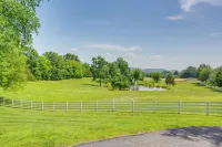 Pool, Hot Tub & Outdoor Theater: Franklin Retreat - Barer