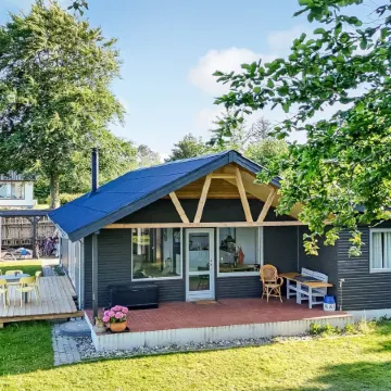 "Meglena" - 250m from the sea