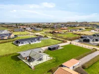 "Kirsa" - 200m to the Fjord Hotels in Vinderup