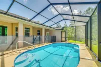 5 Mi to Weeki Wachee Springs! Poolside Retreat - Homestays