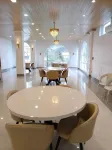 Hotel Y J Manor