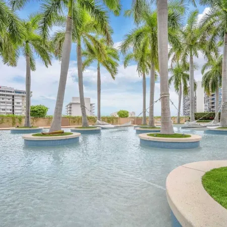 Four Seasons hotel 2bedroom suite