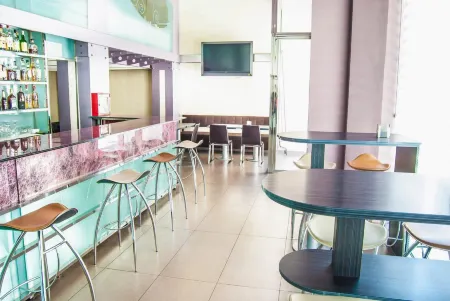 Hotel Oslo Отели рядом с достопримечательностью «Португалия в миниатюре»