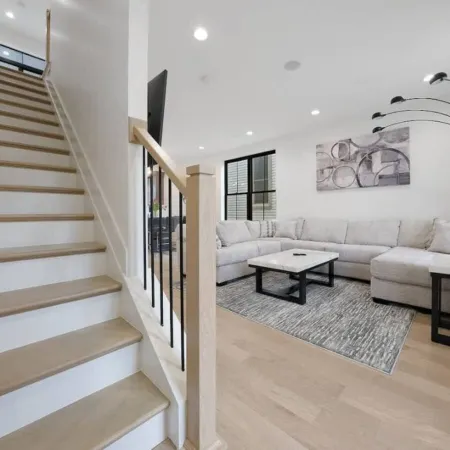 Jungle House Premier Residences – Downtown Columbus & Short North