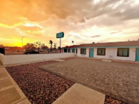 Casa Blanca Inn and Suites Hotels in Chandler