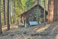 Walk Downtown: Arnold Cabin w/ Large Deck! - Pet friendly