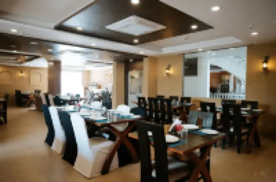 Daksh the Madhuvan Suites Dwarka