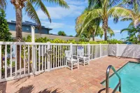 Driftwood at Anna Maria Island Inn - Family