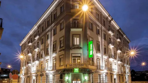 Ibis Styles Napoli Garibaldi in นาโปลี