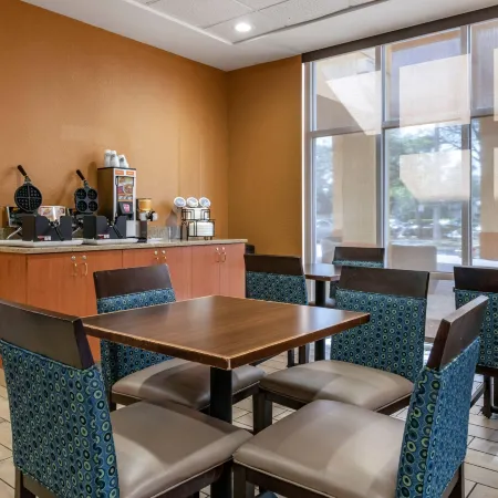 Comfort Inn & Suites Orlando North