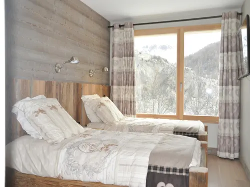 Cosy Valloire Family Chalet