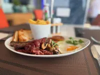 Cycad Palm Hotel - breakfast