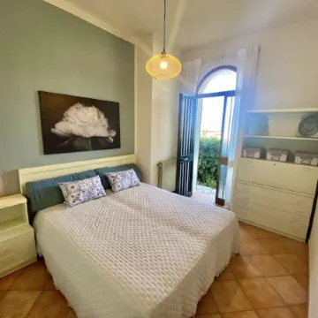 Apartment in Capoliveri with garden
