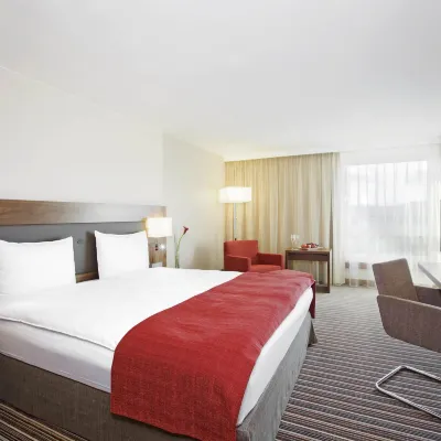 Mövenpick Hotel Zürich Airport Hotels near Glattbrugg Station
