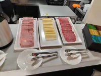Ramada Suites by Wyndham Asuncion Aeropuerto - Desayuno