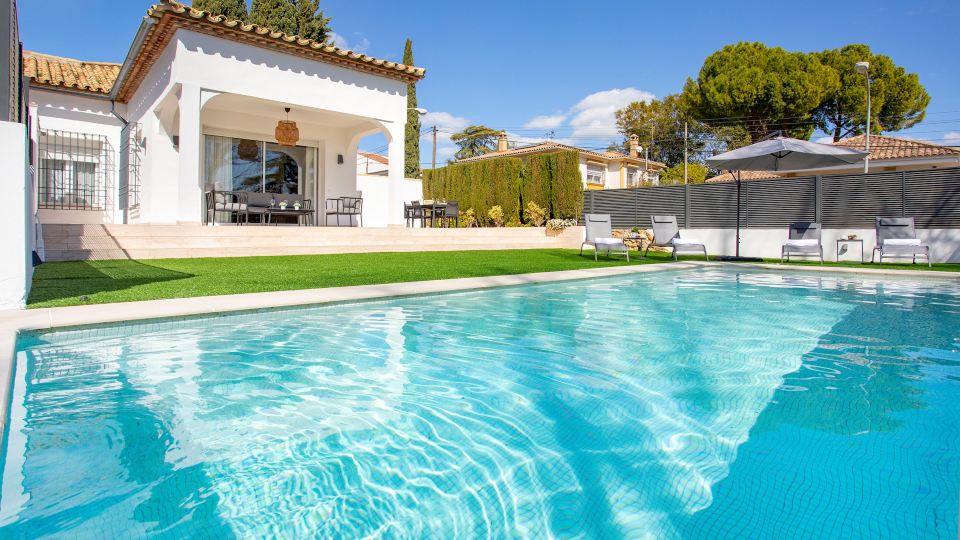 Genteel Home Villa El Brillante