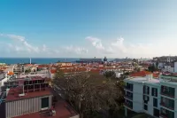 GuestReady - Wake Up to the Heartbeat of Madeira