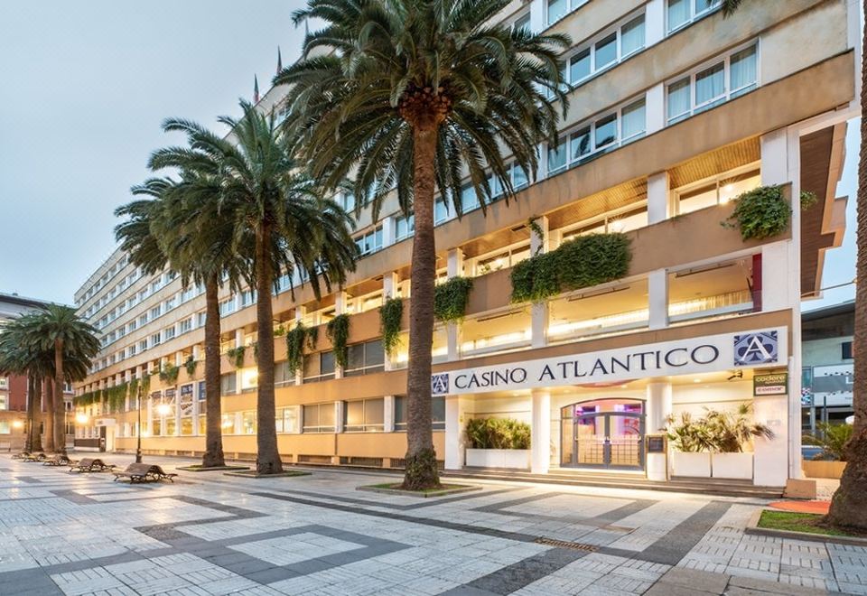 Eurostars Atlántico - Housity