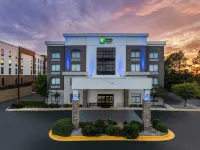 Holiday Inn Express & Suites Augusta West - Fort Gordon by IHG
