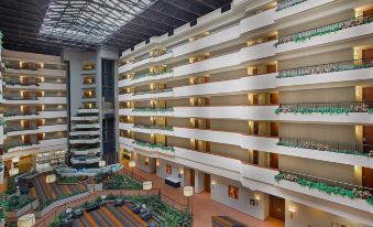 Holiday Inn University Plaza-Bowling Green