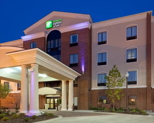 Holiday Inn Express & Suites Ennis by IHG Hotels in Ennis