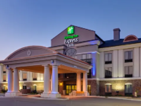 Holiday Inn Express & Suites COVINGTON by IHG Hotels in Covington