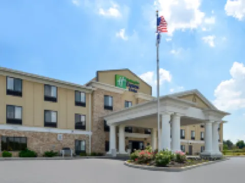Holiday Inn Express & Suites GREENFIELD by IHG Hotels in Greenfield