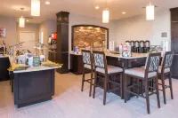 Staybridge Suites PECOS by IHG - breakfast