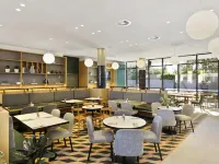 Mantra on Sydney Airport - breakfast