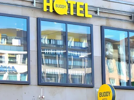 Buddy Hotel Отели рядом с достопримечательностью «Карлсплац»