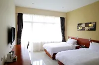 Grand Kanaya Baturraden Hotel Hotels in Kedungbanteng