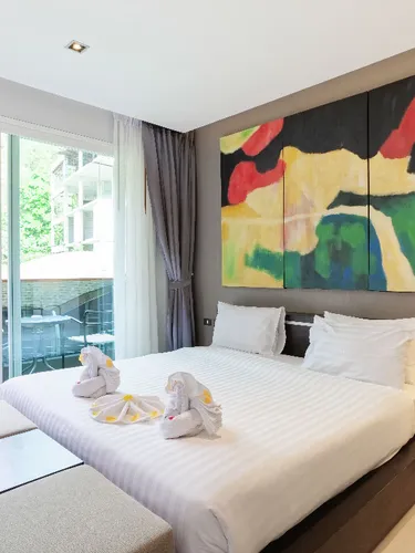 รูปภาพของET418 - Pool view Patong studio for two