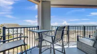 402 Summerhouse by Avantstay Beachfront Condo w/ Community Pool Access