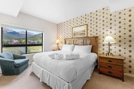 Greens at Copper 218 by Summit County Mountain Retreats