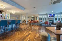 McWilliam Park Hotel - bar