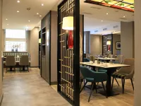 Hotel Lyskirchen Köln Отели рядом с достопримечательностью «Полль»