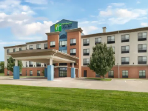 ホリデイ イン エクスプレス ホテル & スイーツ プラット by IHG プラットのホテル