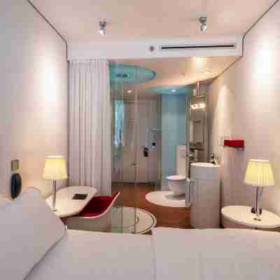 シチズンMスキポール空港 Rooms