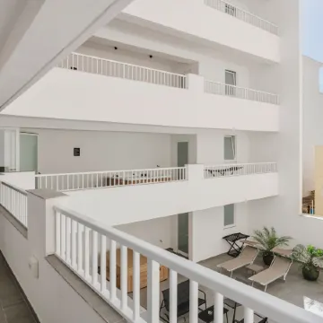 HORIZON SUITES by the Sea