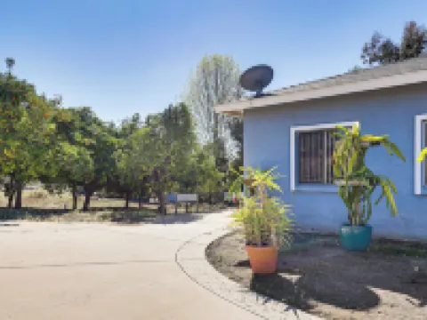 ハイク、シップ & エクスプロー：カップルズ リトリート イン フォールブルック フォールブルックのホテル